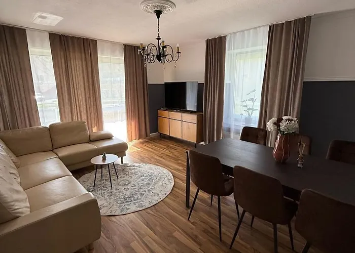 Schoene In Ruhiger Lage Ii Apartamento *